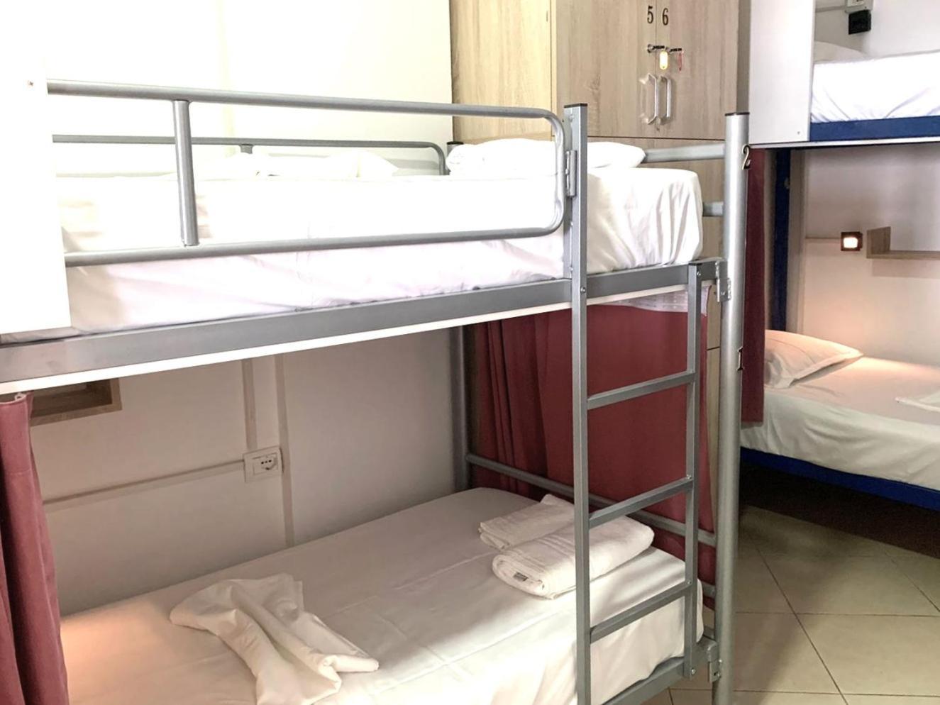 Mateo Hostel Himare Luaran gambar