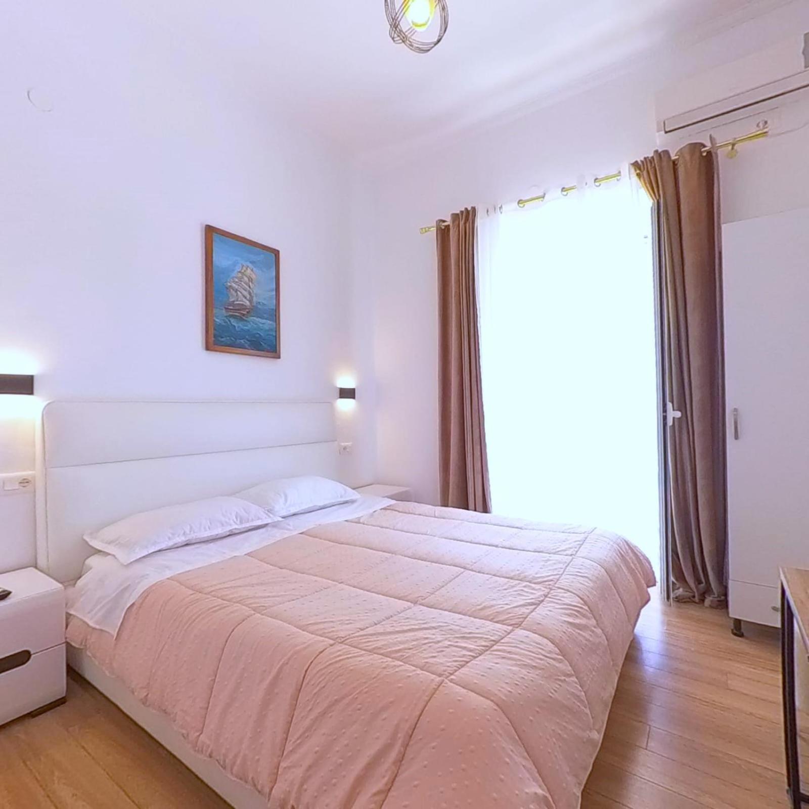Mateo Hostel Himare Luaran gambar